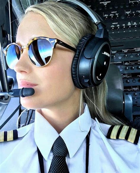 best sunglasses for female pilots.